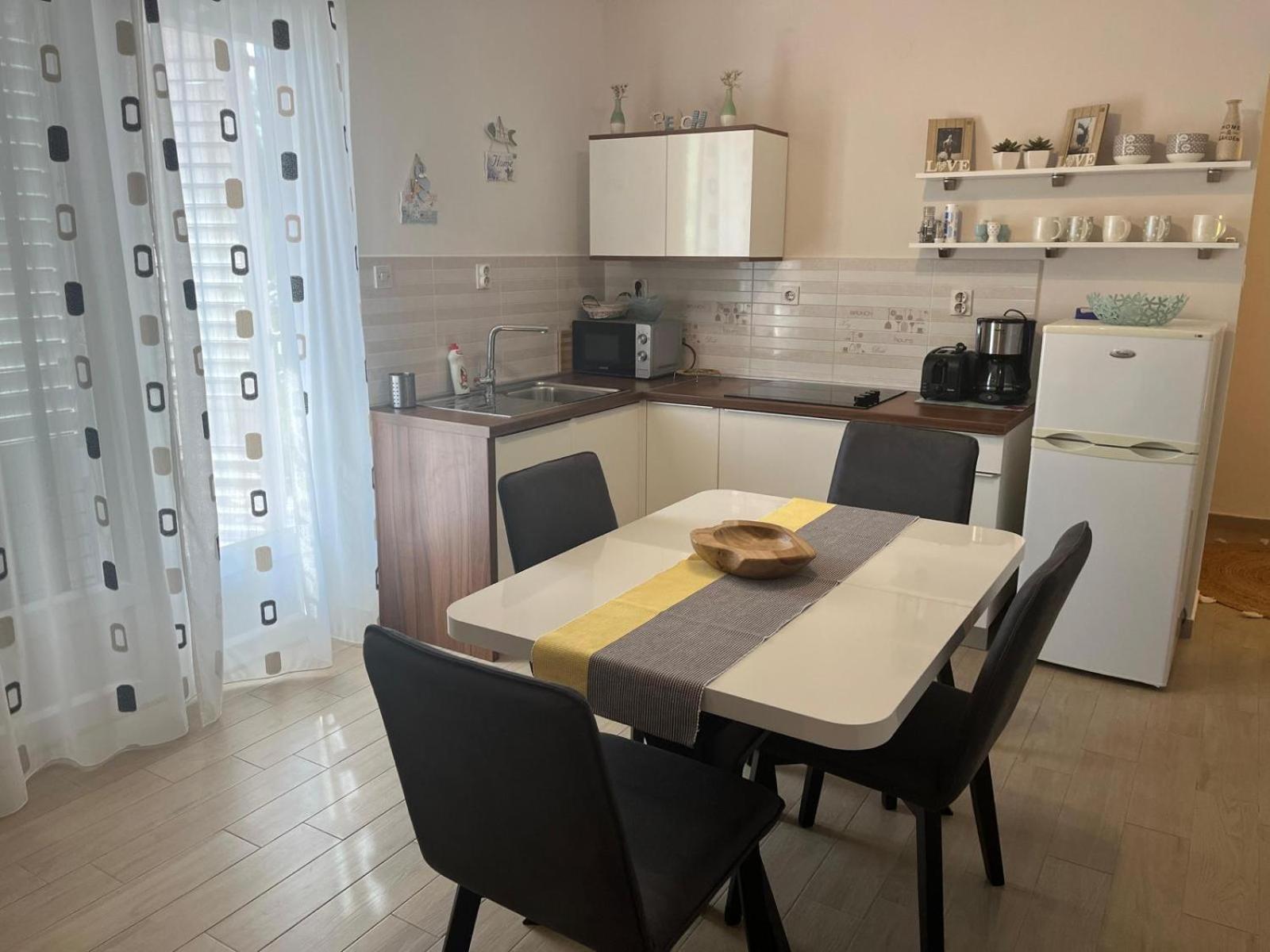 Apartmani Anica Risika Eksteriør bilde