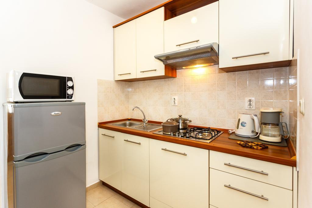 Apartmani Anica Risika Eksteriør bilde